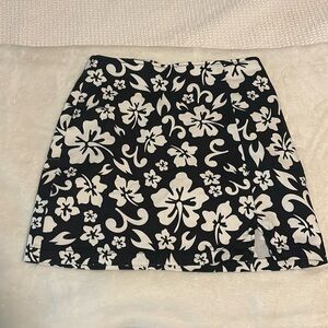 Flower patterned skirt